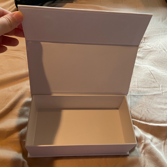 Zimmerman small accessories box - Picture 2 of 2